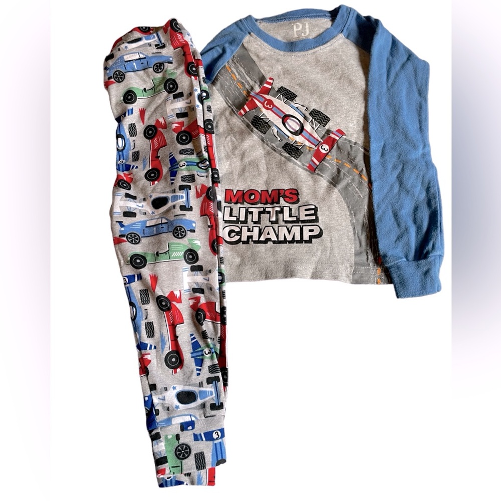 NWOT Mom’s Little Champ 2-piece Snug Fit Pajamas